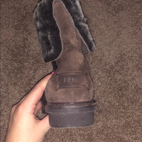 Fendi Short Boots 🤎 - Picture 8 of 8